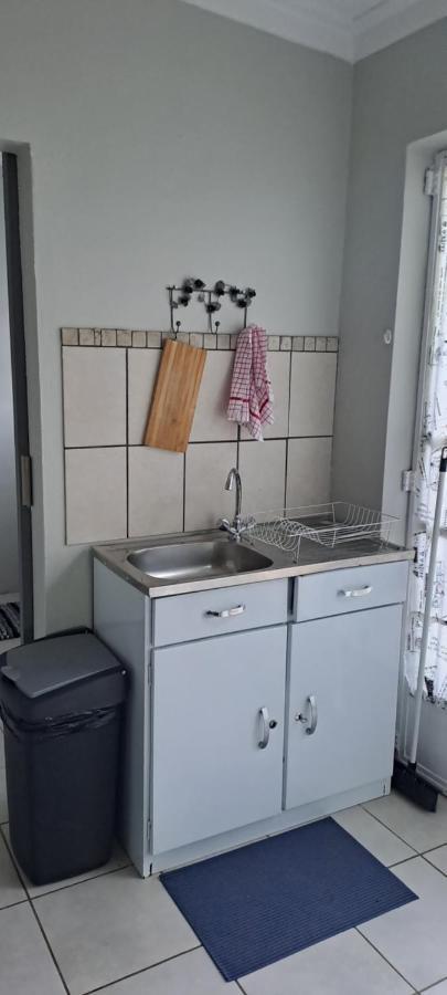 The Cottage Unit Bloemfontein Eksteriør bilde